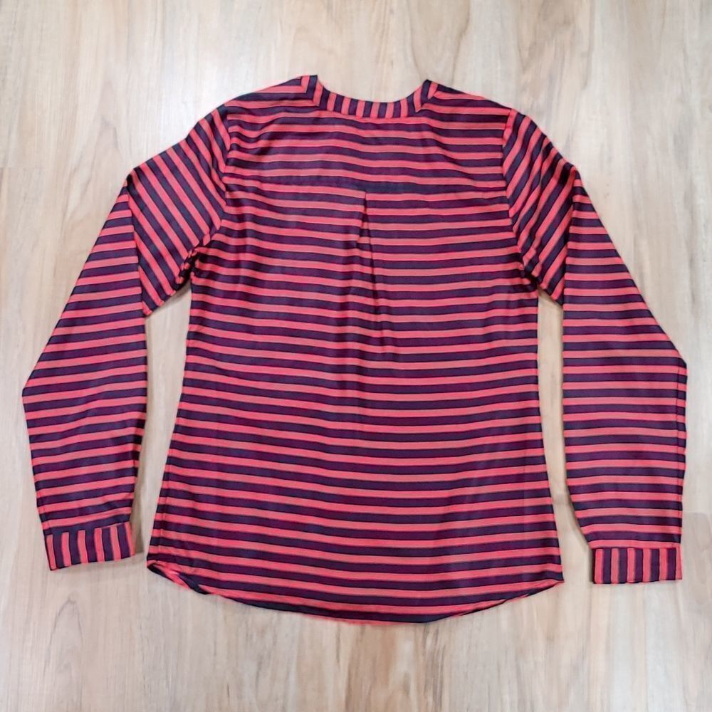 The Limited Popover Striped Vneck Long Sleeve Blouse Small — image 2 of 8
